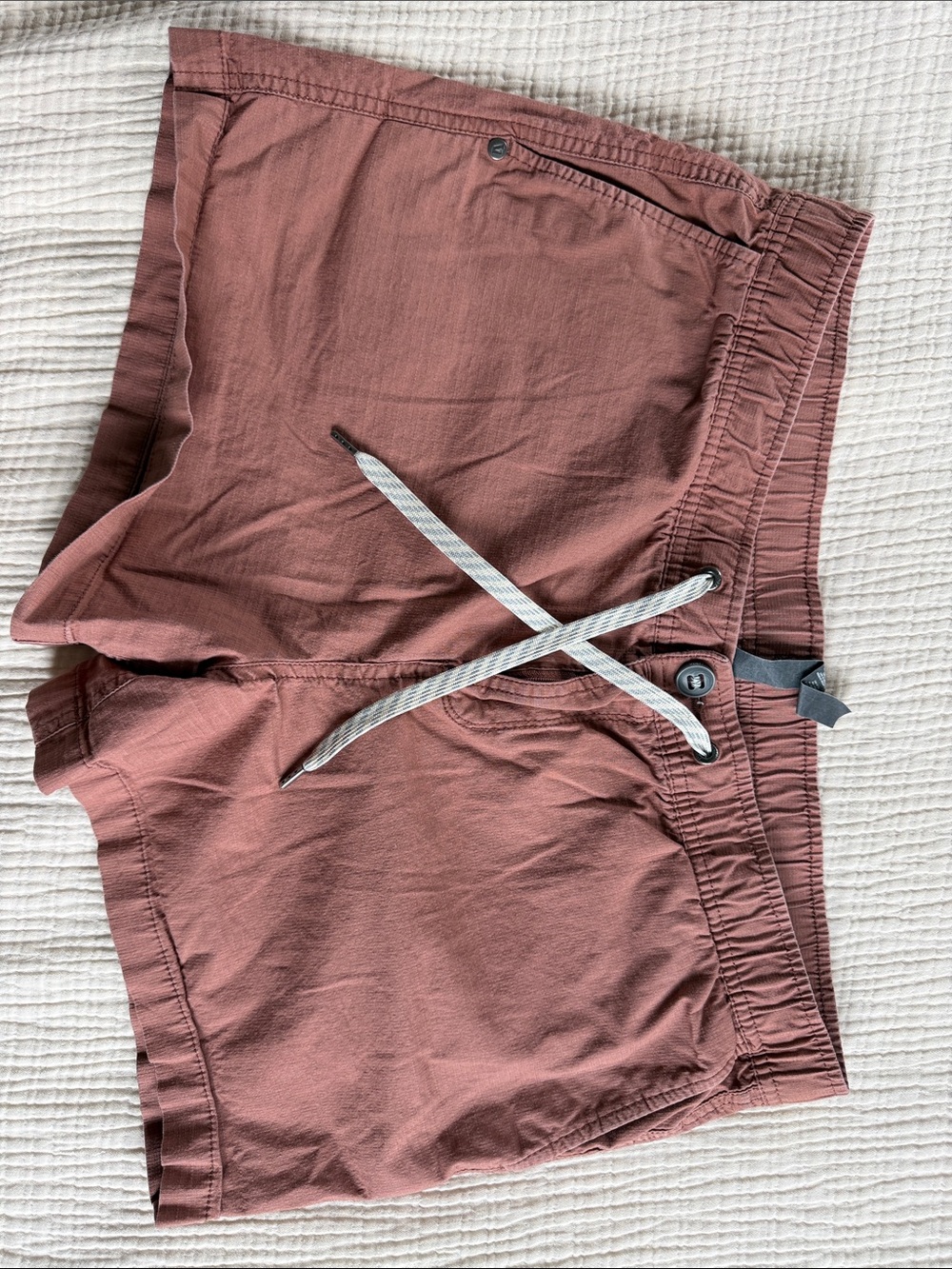 Vuori Rosewood Cargo Shorts